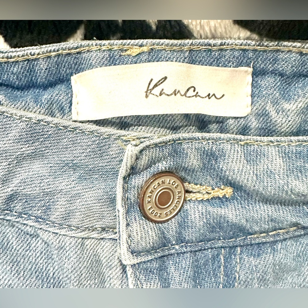 EUC Like New KanCan Light Wash Cuffed Denim Shorts - Picture 12 of 14
